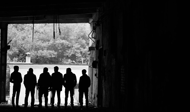 Gangster ne demek? Gangster kelime anlamı ne? Gangster kelimesi nerelerde kullanılır?