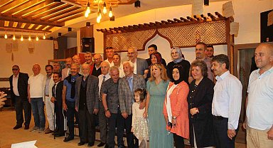 Gönül penceresinden hayat' isimli kitabının tanıtımını yaptı Şair Abdulbaki Özdemir