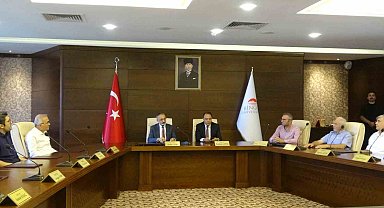 Göreve başladı Bingöl Üniversitesi Rektörü Prof. Dr. Erdal Çelik