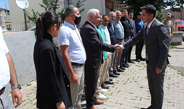 Hamur Kaymakamı Mahir Görevine Başladı
