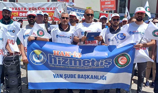Hizmet-İş'ten işten çıkarılan işçilere destek