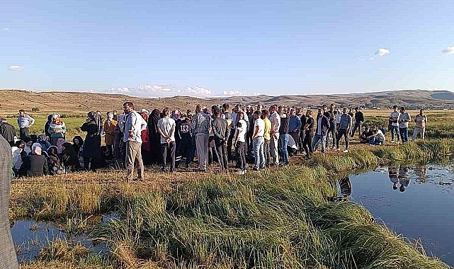 İkiz kardeşler serinlemek için girdikleri derede boğuldu