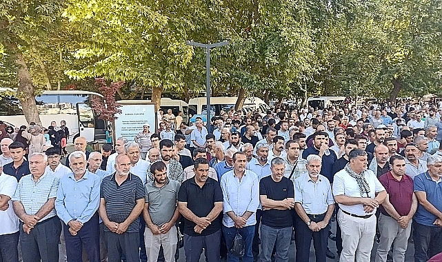 İsmail Haniye için gıyabi cenaze namazı kılındı