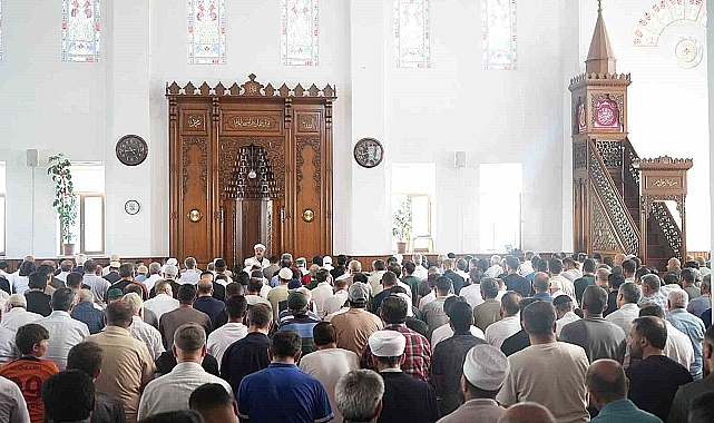 İsmail Haniye için Muş'ta gıyabi cenaze namazı kılındı