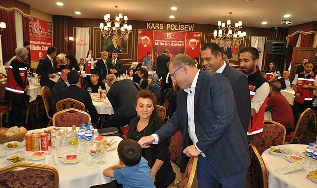 Kars'ta şehit aileleri ve gaziler bir araya geldi