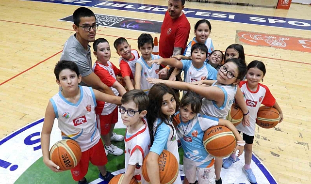 Kepez Basketbol Kulübü, geleceğin takımını oluşturuyor
