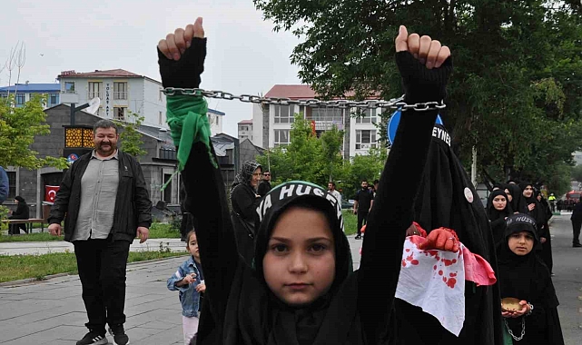 Kerbela şehitlerine ağıtlar yakıldı