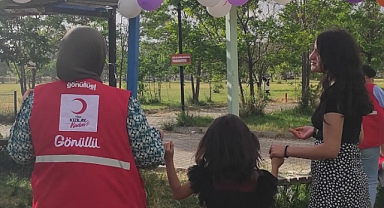 Kızılay Ağrı'da çocukların kalplerine dokunu