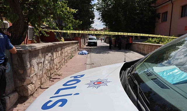 Konya’da sokak ortasında ölü bulundu
