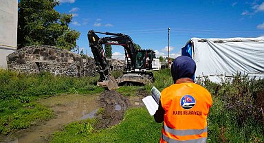 Metruk binaların yıkımı sürüyor