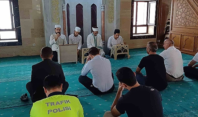 Muş Malazgirt'te Şehit Binbaşı Aslan Kulaksız için mevlit okundu