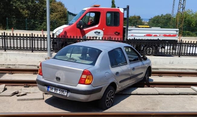 Otomobil raylı sistem hattına girdi