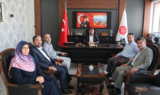Patnos Müftüsü Fatih Talvaşoğlu Görev Yeri Değişen İlçe Müftülerine Veda Ziyaretinde Bulundu