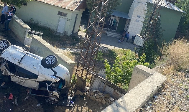 Patnos'tan Çankırı'ya giden araç kaza yaptı: 3 ölü, 4 yaralı