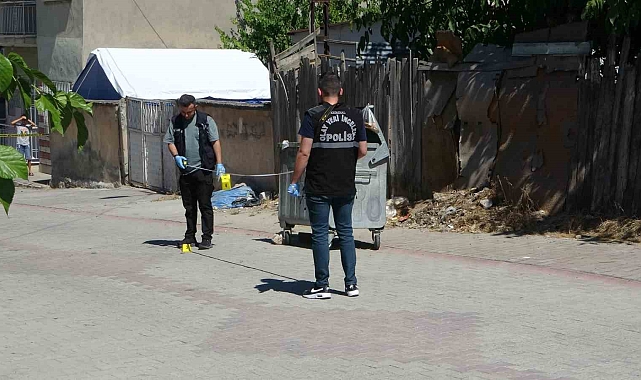 Pompalı tüfekle yaraladığı husumetlisini özel aracıyla hastaneye götürdü