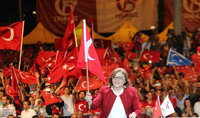 Şahin’den 15 Temmuz mesajı