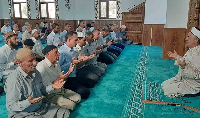 Samsat’ta merkez cami ibadete açıldı