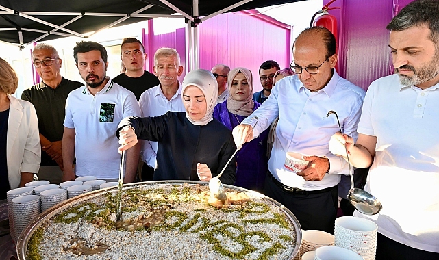 "Toplumun tüm kesimlerine sevgi ve muhabbetle yaklaşıyoruz" Başkan Geçit