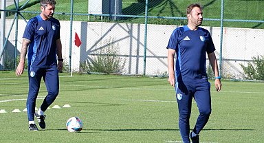 "Transferde kulübün geleceğini düşünmek zorundayız"Hakan Kutlu