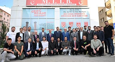 Türkiye Büyük Millet Meclisi 27. Başkanı İsmail Kahraman Erzurum'da