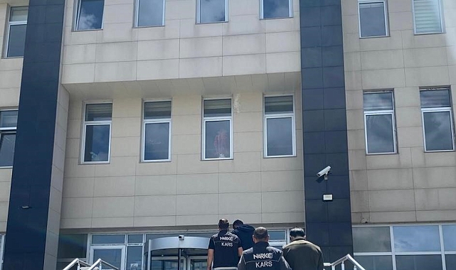 Uyuşturucu taciri 2 kişi tutuklandı