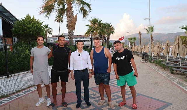 Uzunyalı esnafından Başkan Ünlü’ye teşekkür