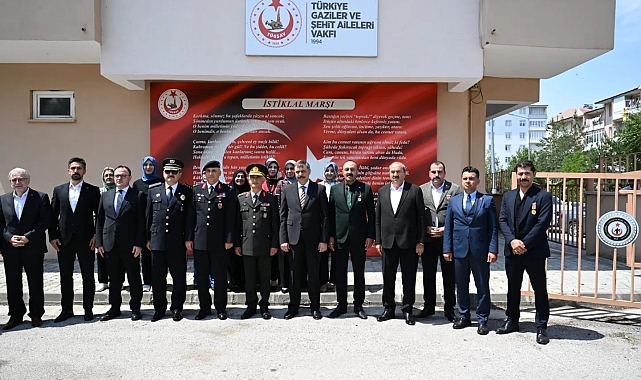 Vali Çiftçi'den, Türkiye Gaziler ve Şehit Aileleri Vakfına ziyaret