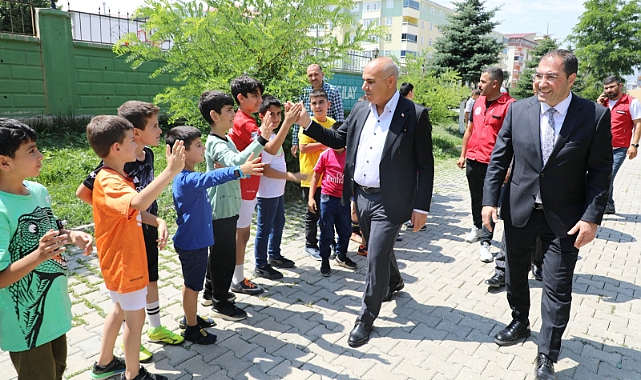 Vali Mustafa Koç, Ağrı Gençlik Merkezini Ziyaret Etti