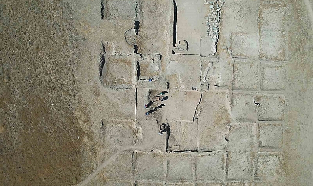 Van'da Urartu'nun yeni ölü gömme tipine rastlandı