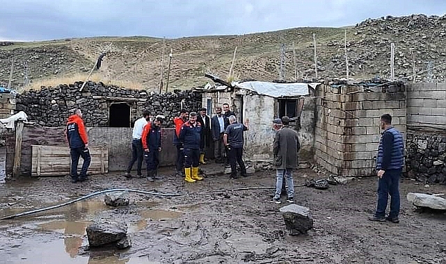 Van'ın Çaldıran ilçesinde sel meydana geldi