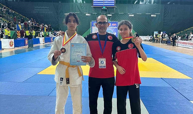 Vanlı sporcular Makedonya'dan şampiyonlukla döndüler