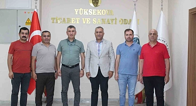 Yapımı devam eden tünellerde incelemelerde bulundu Karayolları Bölge Müdürü Erol