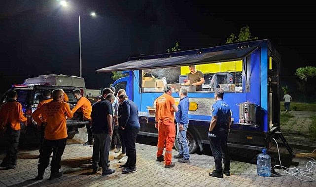 Yıldırım’dan yangın söndürme çalışmalarına tam destek