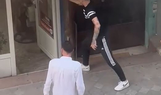 Zeytinburnu’ndaki cinayet anı kamerada