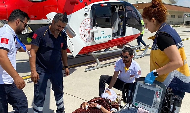 94 yaşındaki hasta helikopter ambulansla Van'a sevk edildi