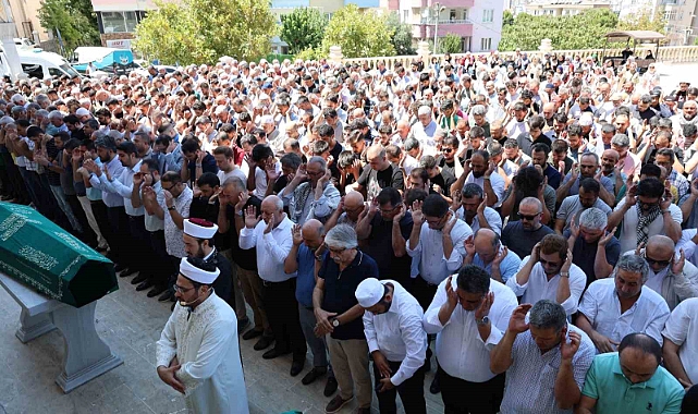 Abdülhamit Han Camii’nde Haniye için gıyabi cenaze namazı