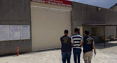 Ağrı’da 2 firari JASAT dedektifleri tarafından kıskıvrak yakalandı