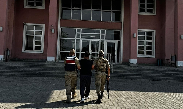 Ağrı'da iki firari yakalandı