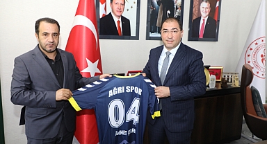 Ağrı Spor’ dan İl Müdürü Ahmet Çelebi’ye Ziyaret