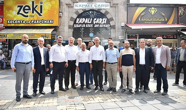 Akar ve Büyükkılıç’tan çarşı gezisi ve vatandaş ziyareti