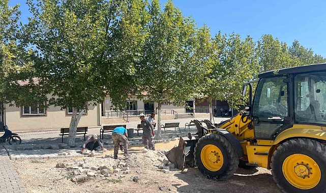 Araban ilçe mezarlığında çevre düzenlemesi çalışmaları devam ediyor