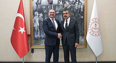 Atatürk Üniversitesi Rektörü Prof. Dr. Ahmet Hacımüftüoğlu,'ndan Milli Eğitim Bakanı Tekin'e nezaket ziyareti