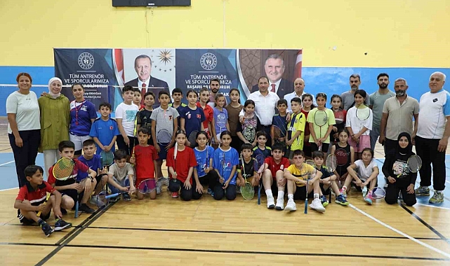 Badminton Gelişim Kampı Ağrı’da başladı