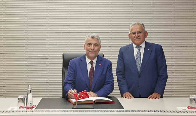 Bakan Bolat Başkan Büyükkılıç’ı ziyaret etti