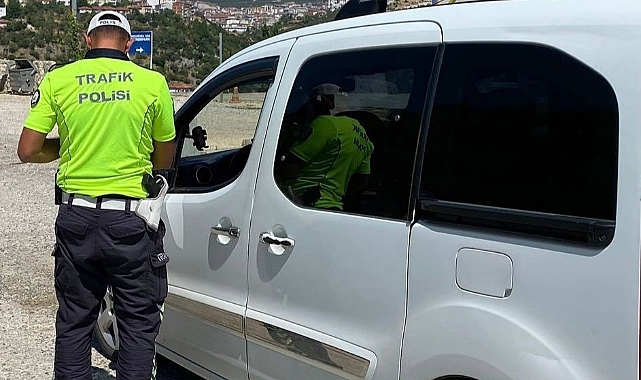Bilecik’te trafik kurallarına uymayan sürücülere 70 bin 177 TL ceza