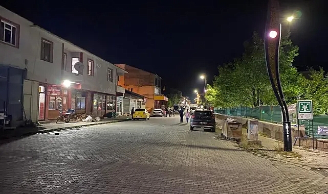 Bingöl'de çok şiddetli deprem son dakika! Bingöl'deki depremin şiddeti kaç?