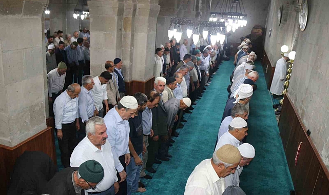 Bitlis'te gıyabi cenaze namazı kılındı