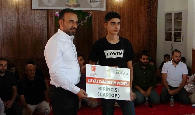 Camide Yaz Geçiren Öğrenciler Ödüllendirildi