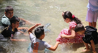Çocukları koruyun Hava değişikliklerine karşı!