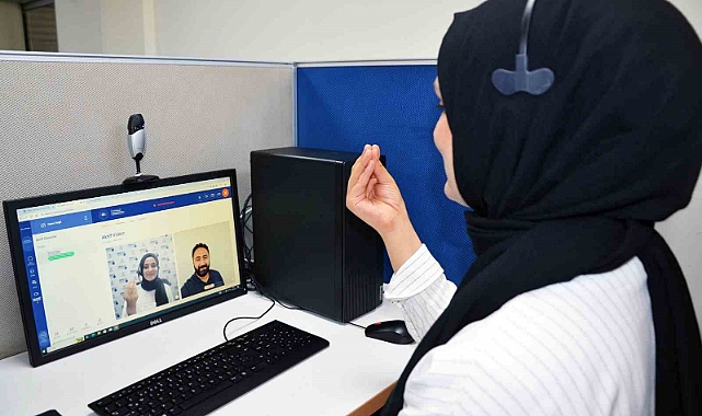 Dicle Elektrik’ten işitme engellilere özel görüntülü çağrı merkezi hizmeti